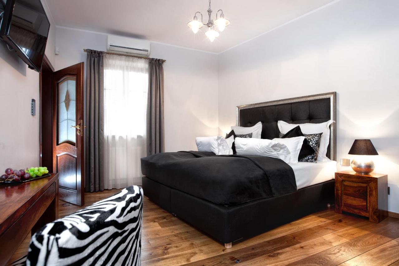 ורוצלב Constantia By Grape Hotel מראה חיצוני תמונה